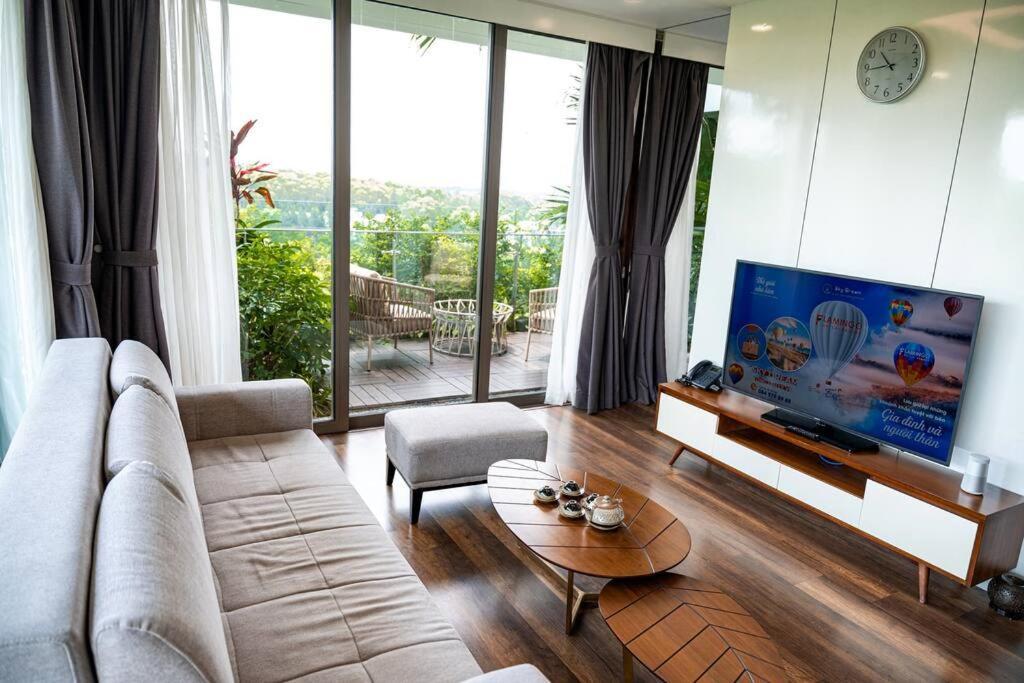 1Br - 1 Sofa Bed Luxurious 5-Stars Resort Phuc Yen Exterior photo